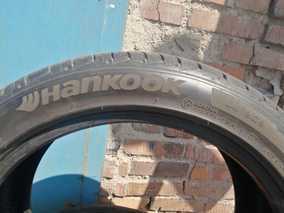 Продам новую низкопрофильную летнюю резину Hankook 245/45/19