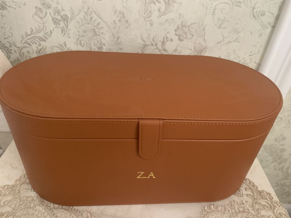 Срочно продается Dyson стайлер