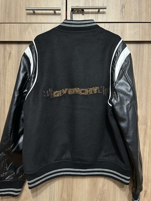 Jacheta din Piele Givenchy