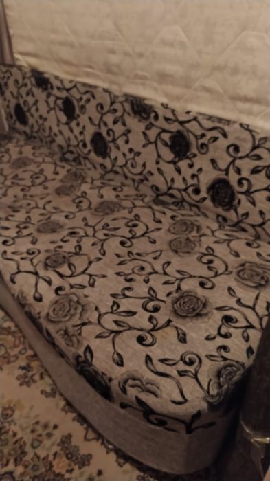 продаётся 2 тахты