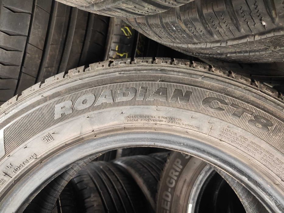 2бр.летни гуми 205/65/16C Nexen