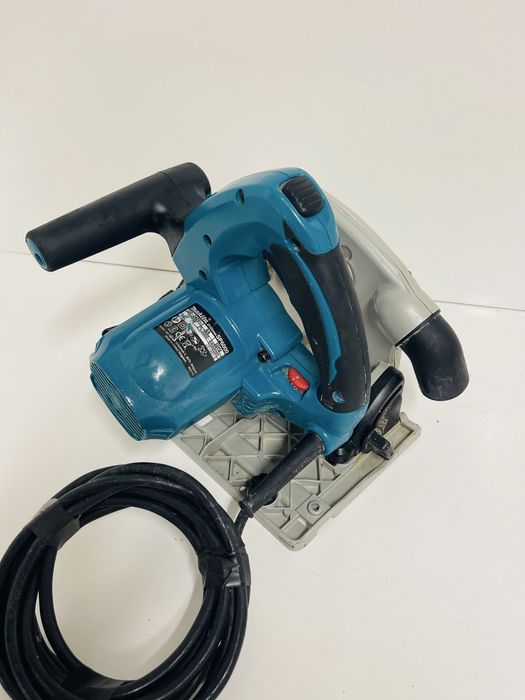 Makita SP 6000 circular plonjare