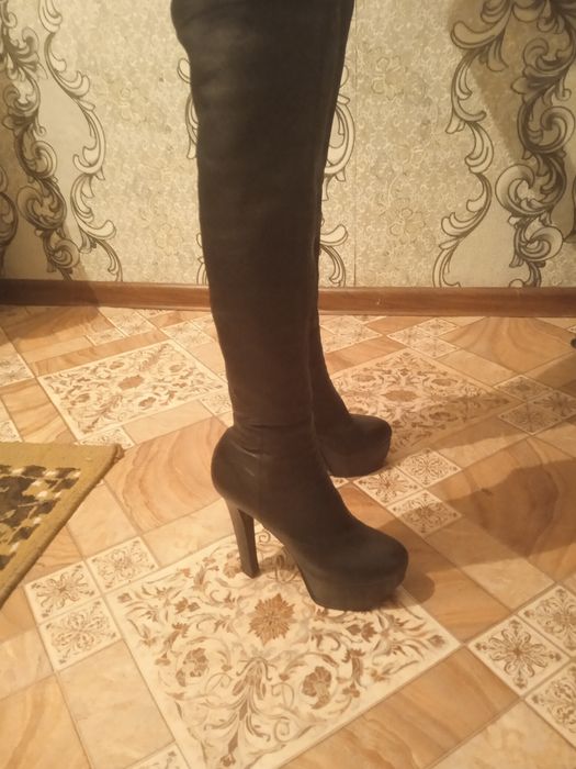 Цвет черный демисезаные