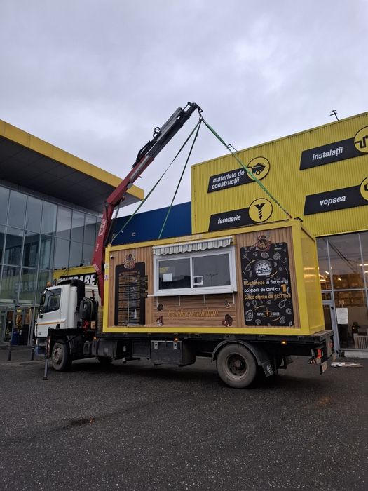 Camion cu macara - Transport container