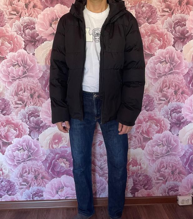 Продам одежду ..