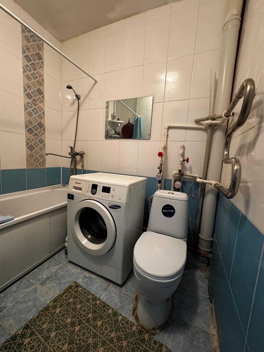 Продам 2х комн кв 5мкр Тургенева