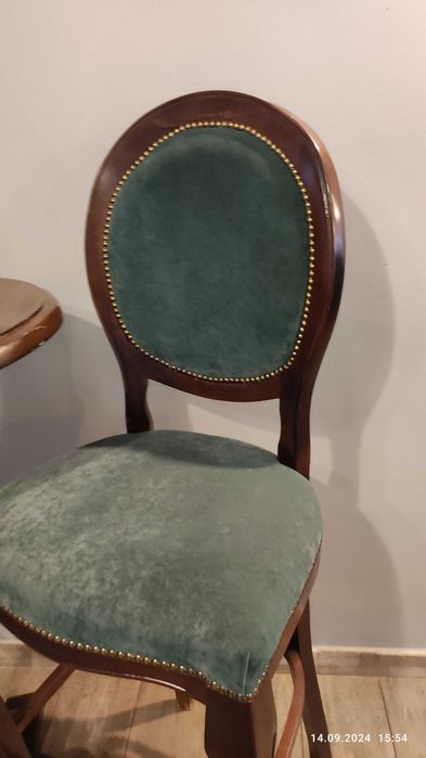 Set Masa înaltă de Bar cu 2 Scaune.