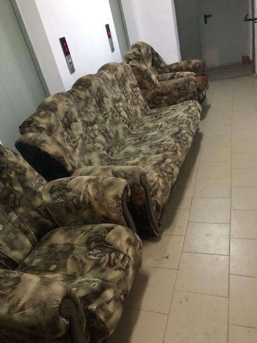 Продам диваны кресло