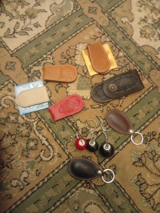 Зажим для денег кожаный