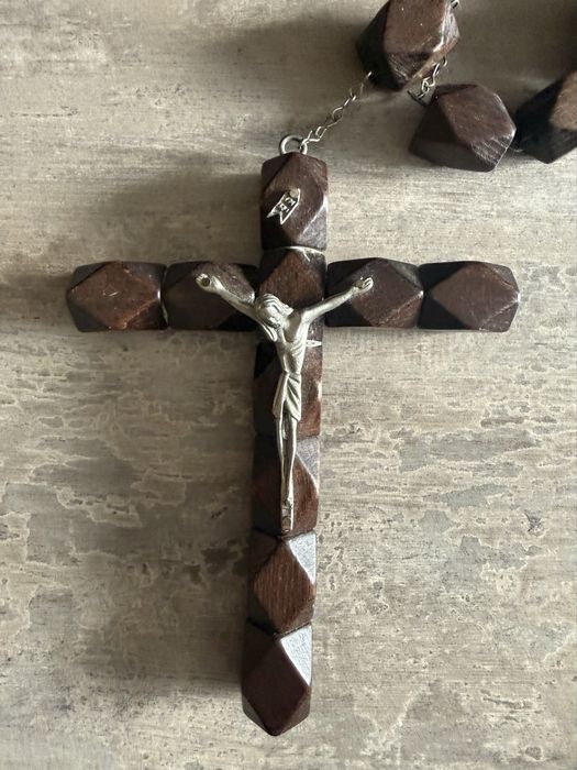 Rosary mari de calugar
