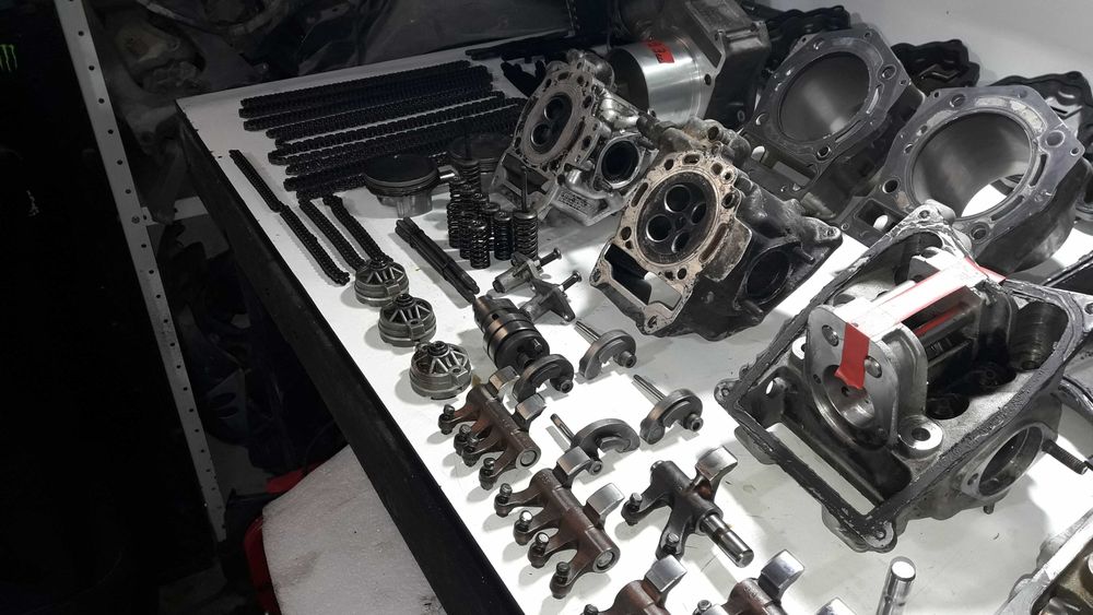 Piaggio Gilera Vespa Aprilia Derbi Malaguti Peugeot Скутер части