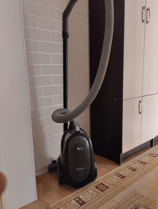 LG марка пылесос продам недорого