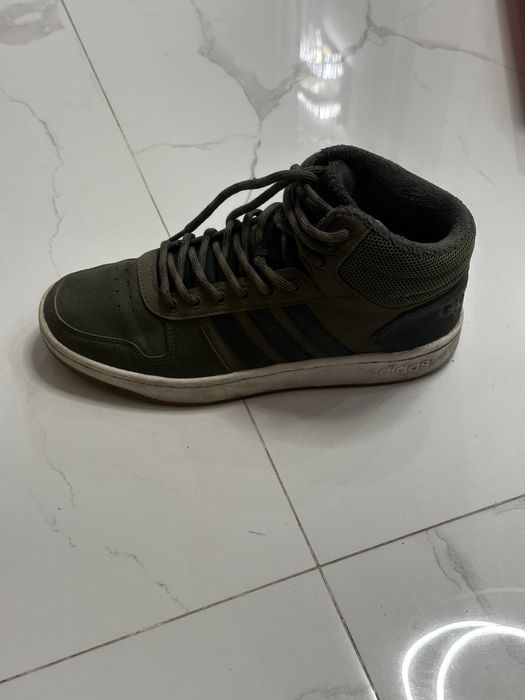 Продаю Adidas Hoops