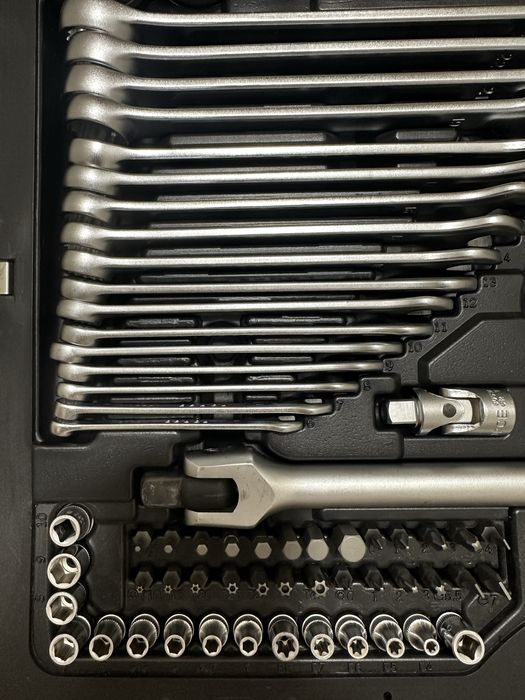 Набор универсальный 142 предмета Force 41421R