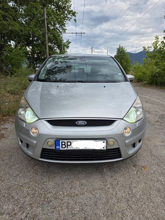 Прадавам Ford  S -Max 2,5 ST