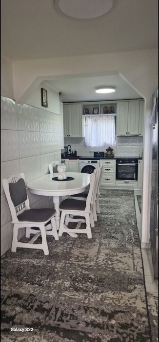Vand casa in com Boroaia jud Suceava