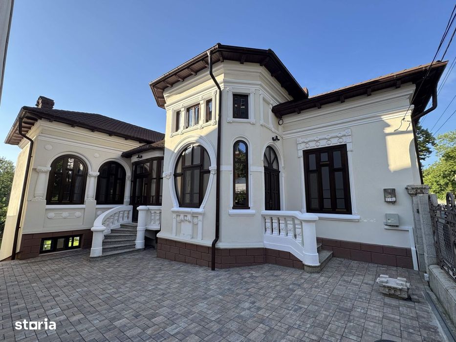 Cladire D+P, Sc=141 mp, teren = 1000 mp, zona centrala - str. Pitesti