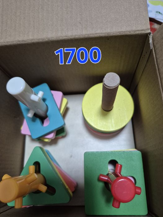 Развивающие игрушки