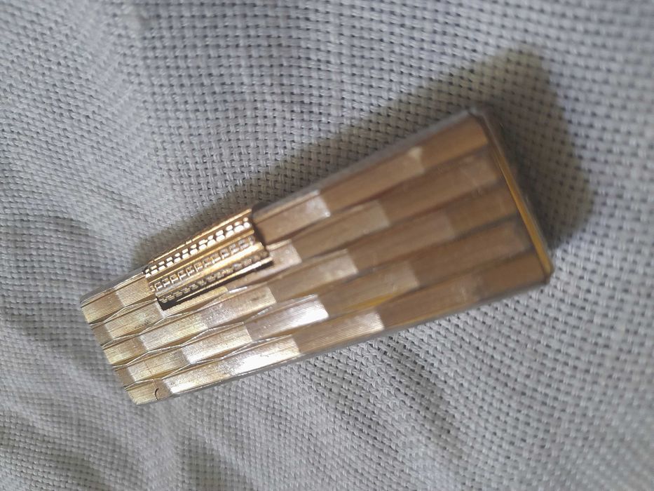 Brichete vechi, de colectie, modele frumoase