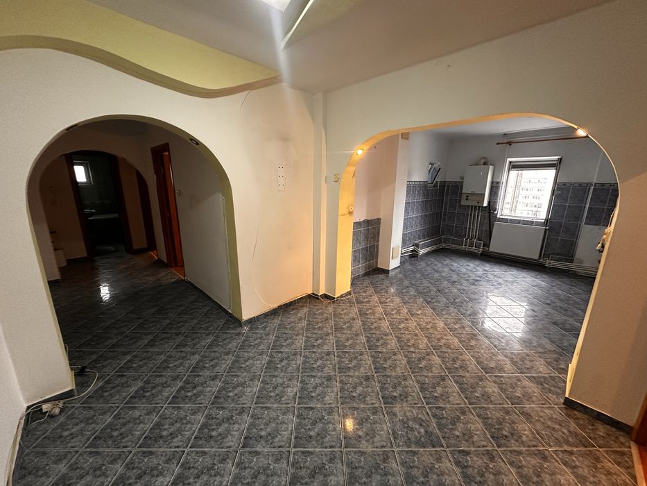 Apartament 3 cam Cf1 decomandat zona micro 3