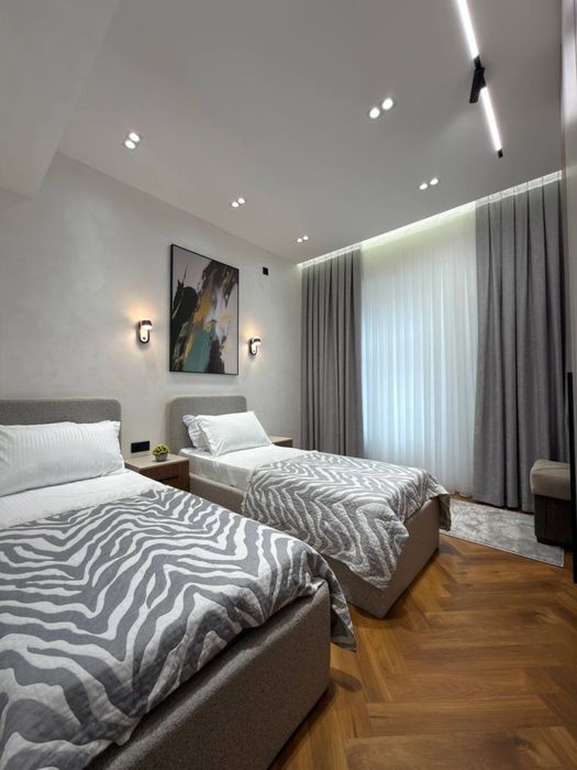 Просторная 4-к 100м², дизайнерский ремонт, Махтумкули