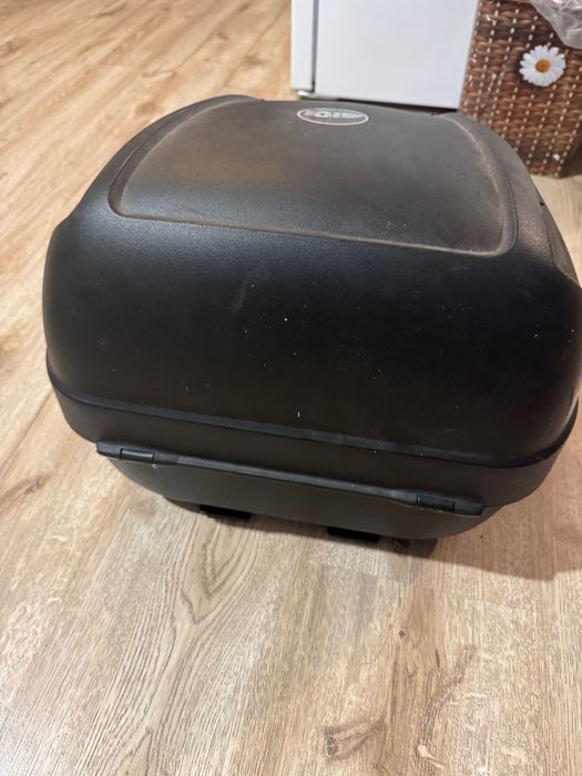 Top Box за мотор  Givi 30L
