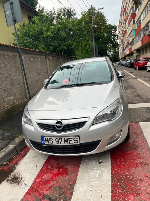 OPEL Astra 2010 — imagine 5