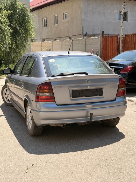 Opel astra g 1.6 benzina