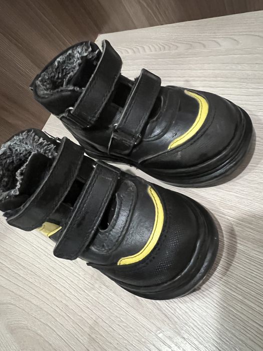 Продам турецкие осенние ботинки