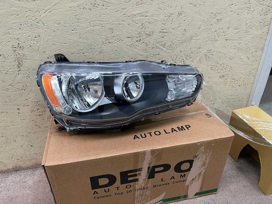 Фара Митсубиси Лансер 2007- (Тайвань) / Mitsubishi Lancer 2012