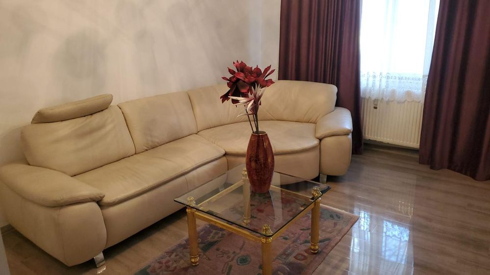 Canapea de piele Germania