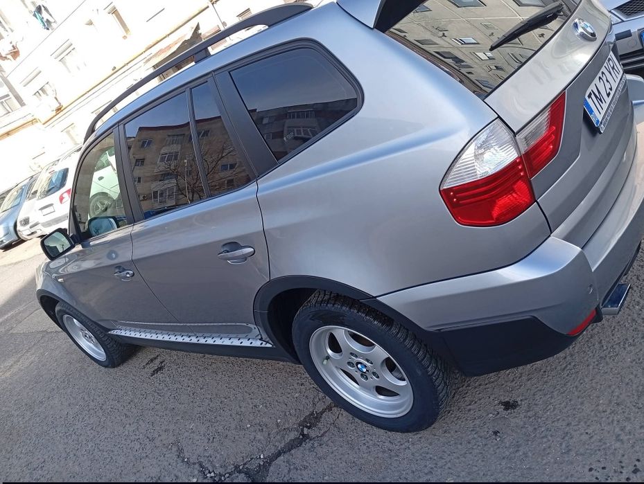 Vând BMW X3 177 cai.2 D an 2008