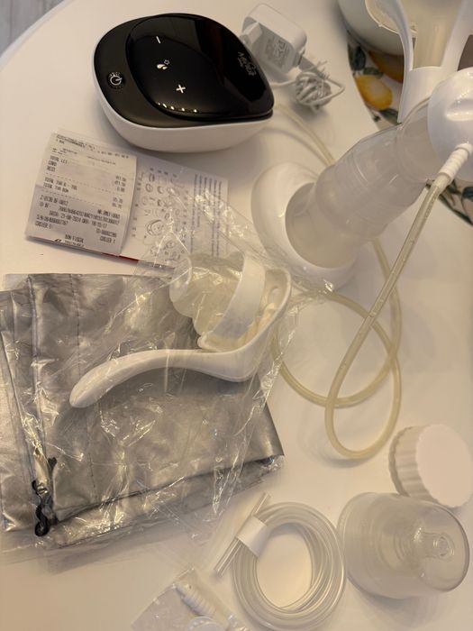 Pompă sân Minut 2 în 1 Electrica  și manuală