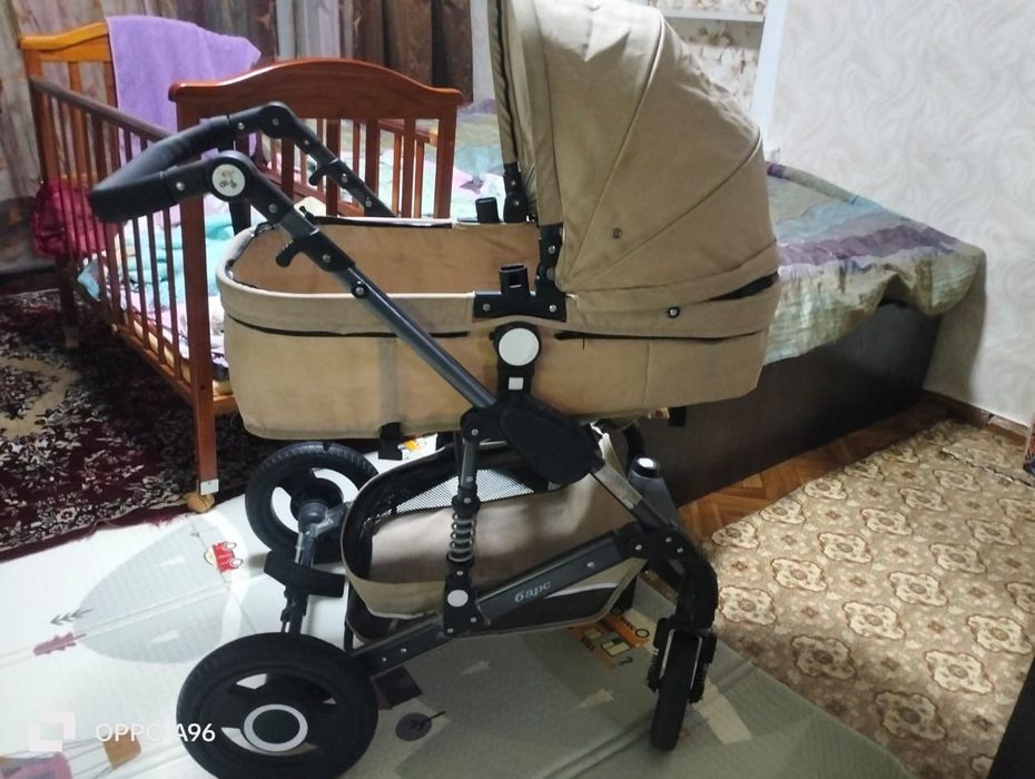 Коляска детская в отл состоянии
