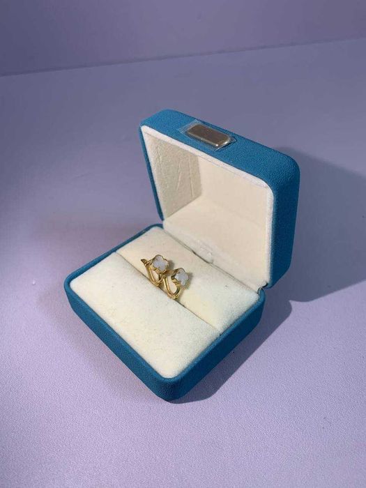 Детские серьги с камнем/ КА