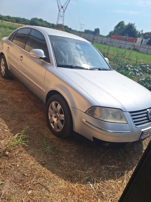 VOLKSWAGEN Passat 2003