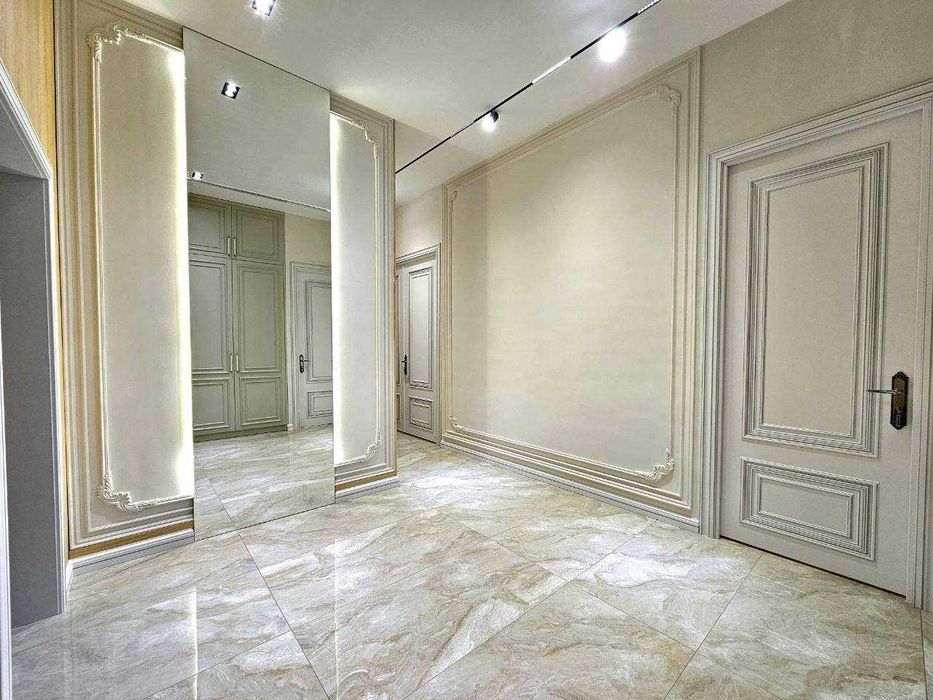 Продается 4х комнатная квартира в центре города!!! ID04