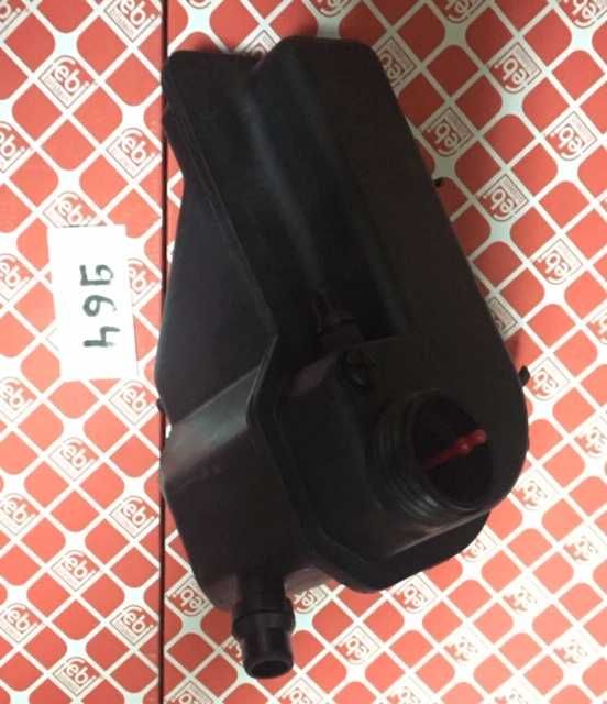 расширительный бачок радиатора