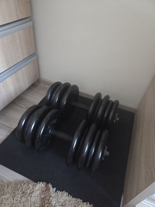Set gantere 2×20 kg + suprafata cauciuc