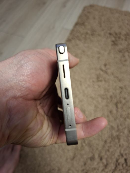 Vand telefon samsung s25 ultra