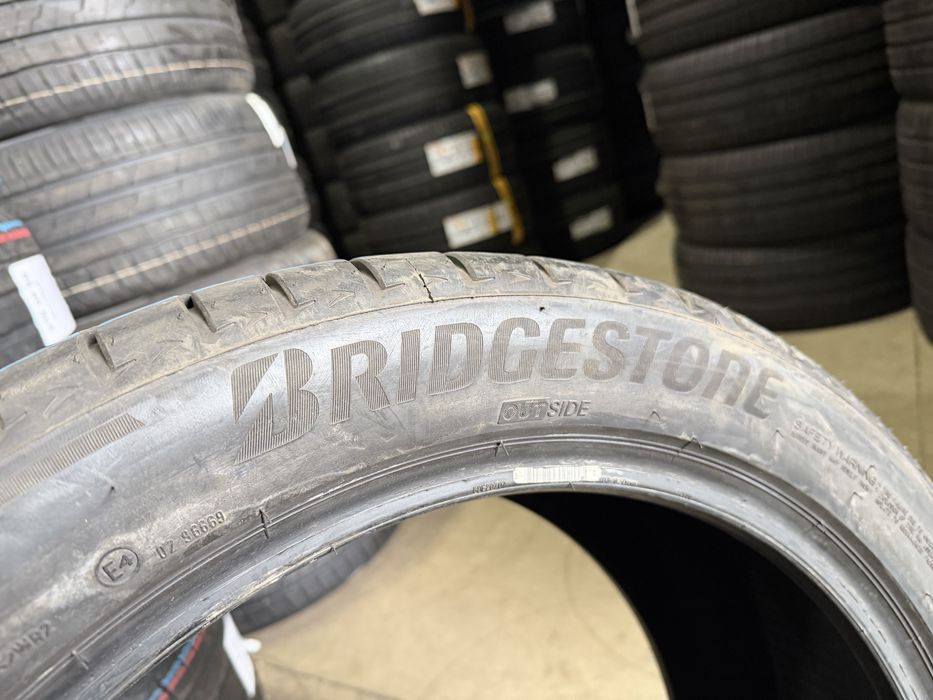 285/40/21  BRIDGESTONE 4бр