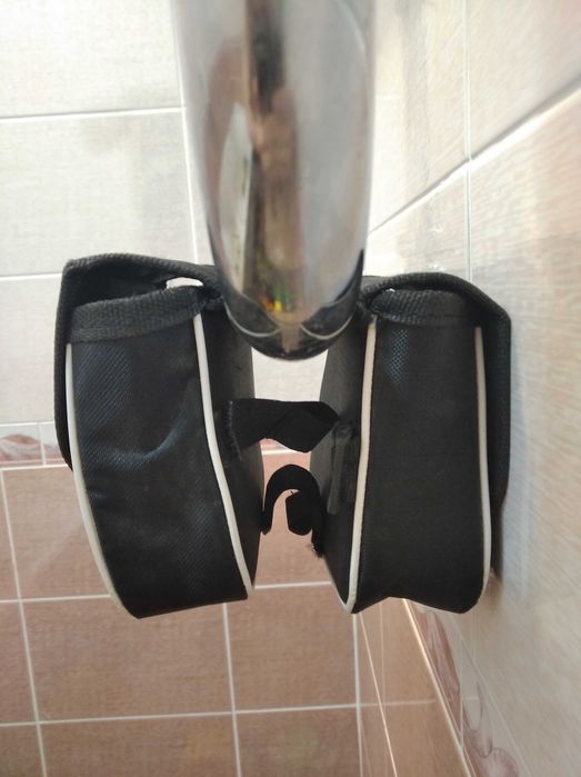 Велосумка. Сумка для велосипеда. Велосипедная сумка.