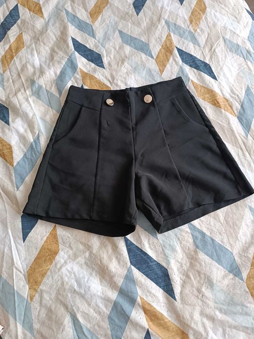 Запазени летни къси панталонки и поли размер С/36