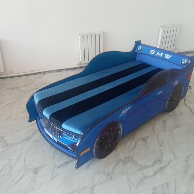 bolalar uchun mashina krovat