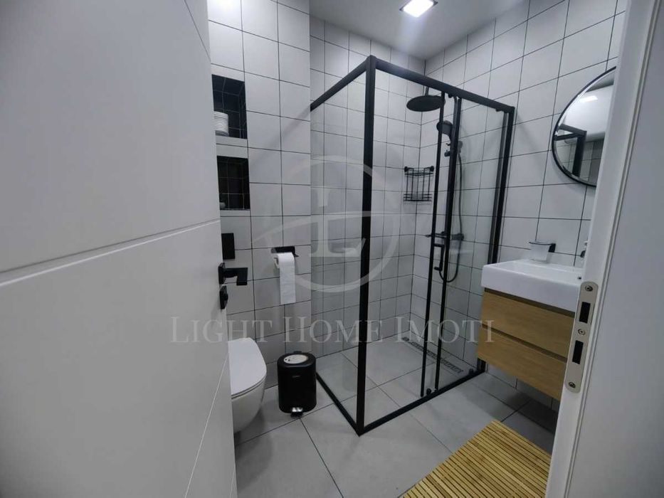 Продава се Едностаен апартамент в Пловдив, Христо Смирненски - 63 кв.м за 2018 €/кв.м - Снимка #3