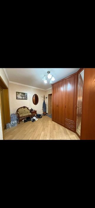 Прихожая большая