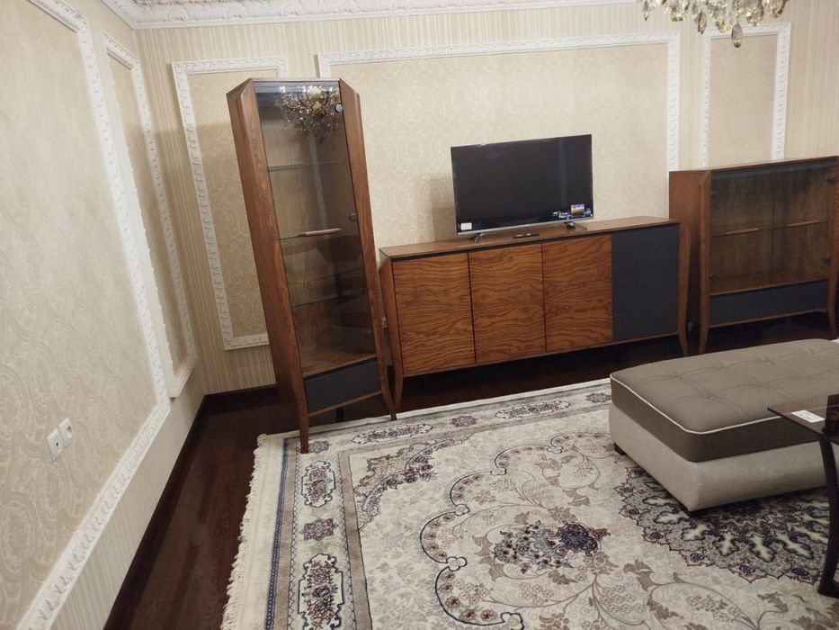 Дархан 2-комнат 2-этаж 9-этажка