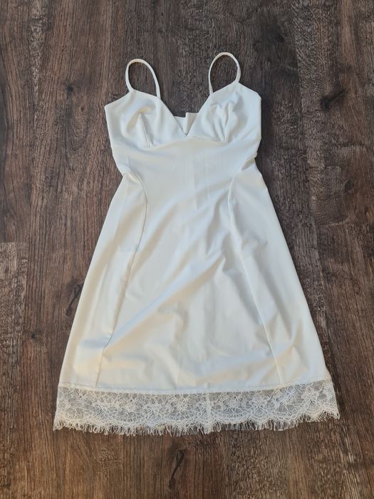 Дантелена рокля Авин/ Avin