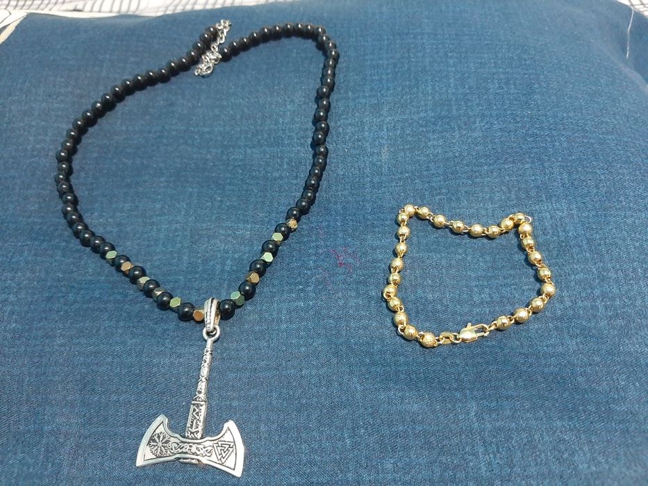 Lanț  și  brățară