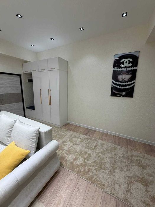 метро Чилонзор , Новостройка 2/4/8 57кв.м.